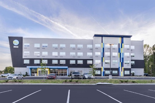 Tru By Hilton Little Rock West image 5